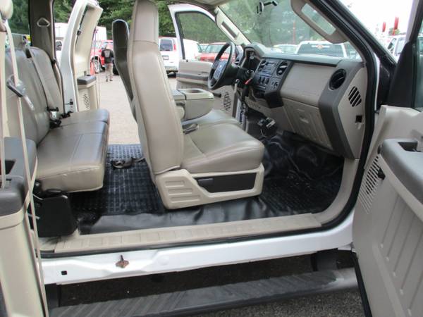 2008 Ford F250 SUPER CAB 4X4 6 BED W/ SNOW PLOW 62K MILES for sale in south amboy, NJ – photo 11
