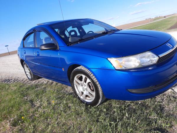 2004 Saturn ion level 2 for sale in Northfield, MN – photo 4
