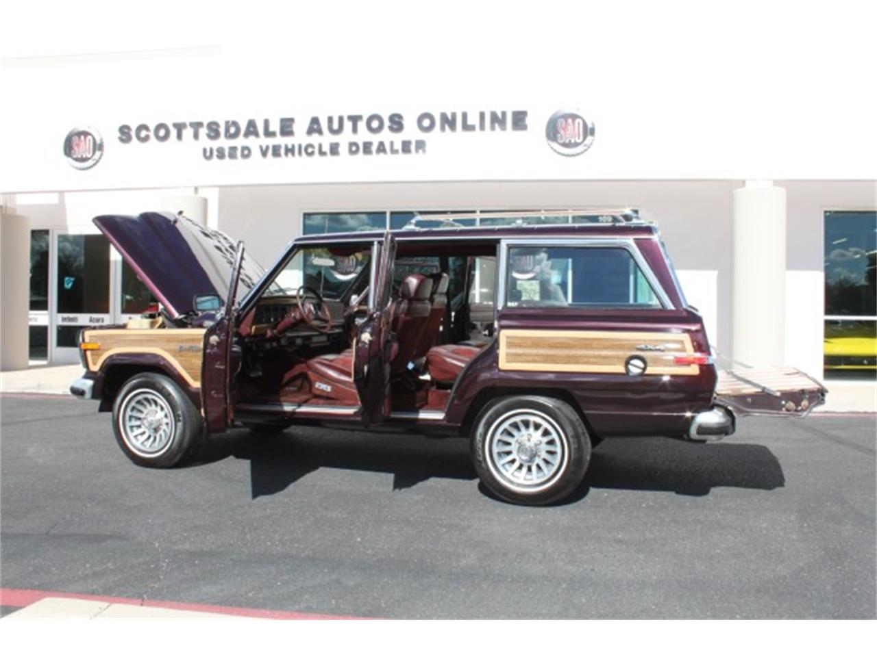 1989 Jeep Grand Wagoneer for sale in Scottsdale, AZ – photo 40