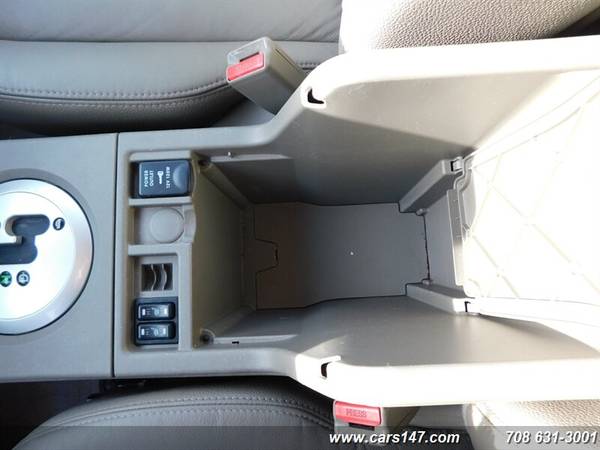 2007 Mitsubishi Endeavor SE - cars & trucks - by dealer - vehicle... for sale in Midlothian, IL – photo 23