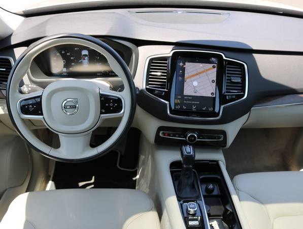 2016 Volvo XC90 T6 Momentum for sale in Culver City, CA – photo 8