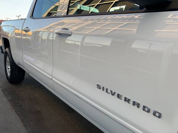 2015 Chevrolet Silverado 1500 4WD Crew Cab 143.5" LT w/1LT - cars &... for sale in Englewood, CO – photo 9