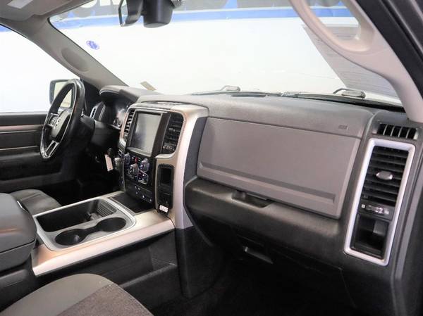 2016 Ram 1500 4x4 4WD Dodge Crew cab SLT Crew B44366 for sale in Denver , CO – photo 18