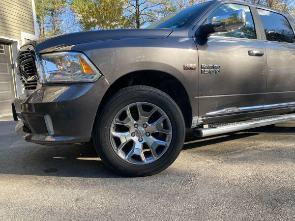 2018 RAM 1500 LIMITED 4WD CREW CAB 54K MILES - - by for sale in Brookline, NH – photo 6