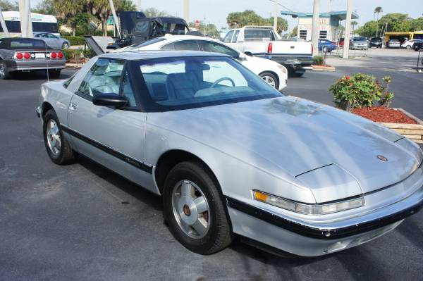 1990 Buick Reatta - - by dealer - vehicle automotive for sale in Lantana, FL – photo 2