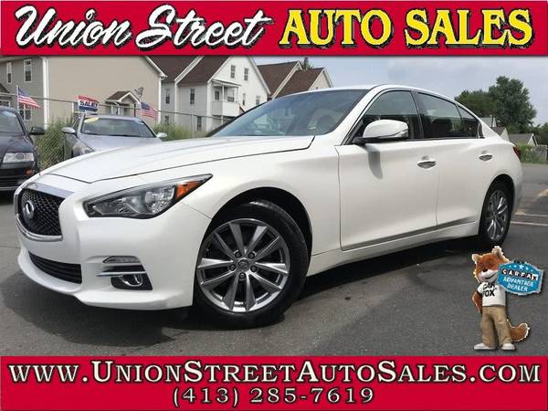 REDUCED!! 2014 INFINTI Q50 PREMIUM AWD!! LOADED!!-western massachusett for sale in West Springfield, MA