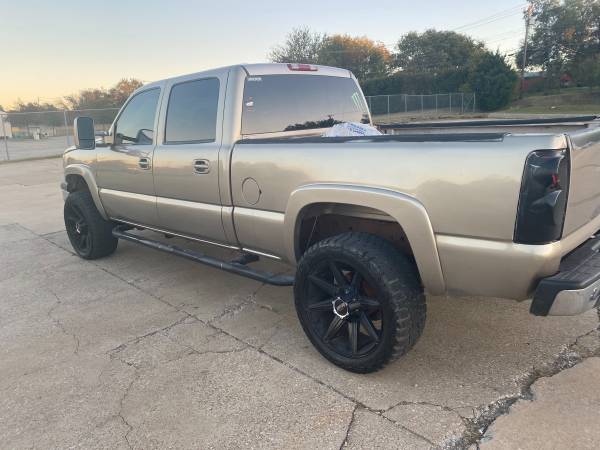 2004 CHEVY 2500 HD DURAMAX 4x4 MIGHT TRADE - cars & trucks - by... for sale in Rockwall, TX – photo 11