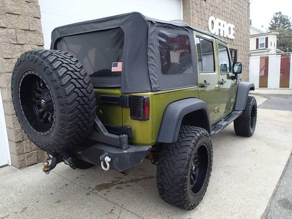 2008 Jeep Wrangler unlimited, 6 cyl, auto, 4 inch lift, SHARP! for sale in Chicopee, MA – photo 5