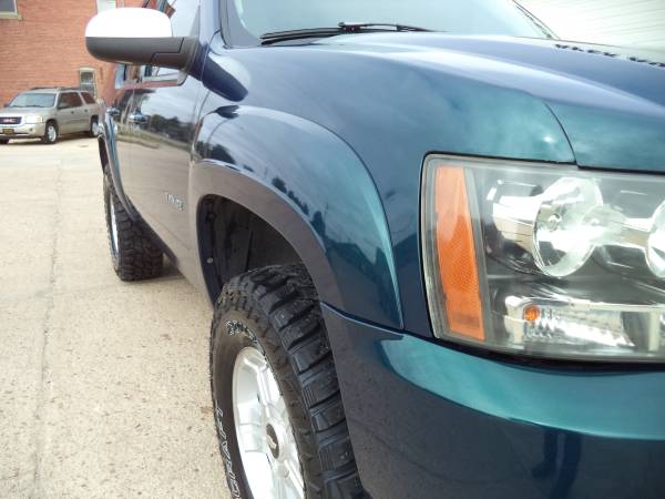 2007 Chevy Tahoe LT Z71, 4X4, LIFTED, 5.3, Nice! for sale in Coldwater, KS – photo 6