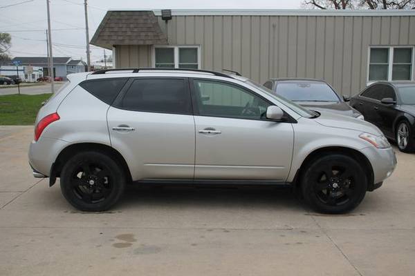 2004 Nissan Murano - - by dealer - vehicle automotive for sale in Waterloo, IA – photo 3