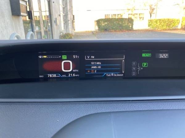 2019 Toyota Prius Limited Hatchback 1 Owner, Tech Pkg, Leather... for sale in Portland, OR – photo 21