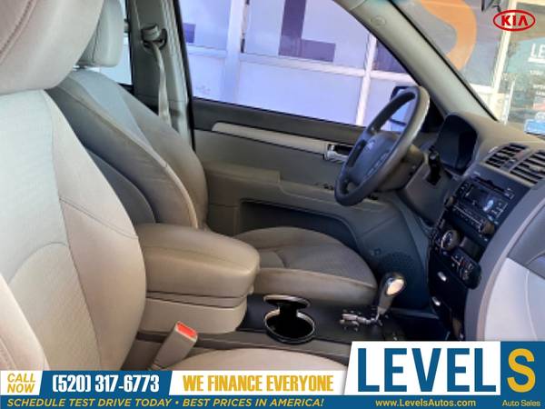 2009 KIA Borrego LX - 3RD ROW SEATING for only $4,995 - cars &... for sale in Tucson, AZ – photo 9