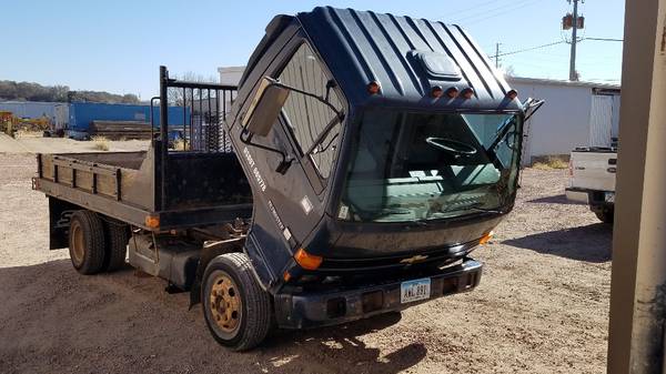 1994 Dump Truck w/ 12ft Bed - cars & trucks - by owner - vehicle... for sale in Sioux City, IA – photo 13