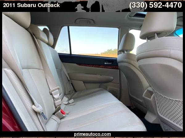 2011 Subaru Outback 2.5i Limited AWD Wagon - FREE WARRANTY! for sale in Uniontown, MI – photo 16