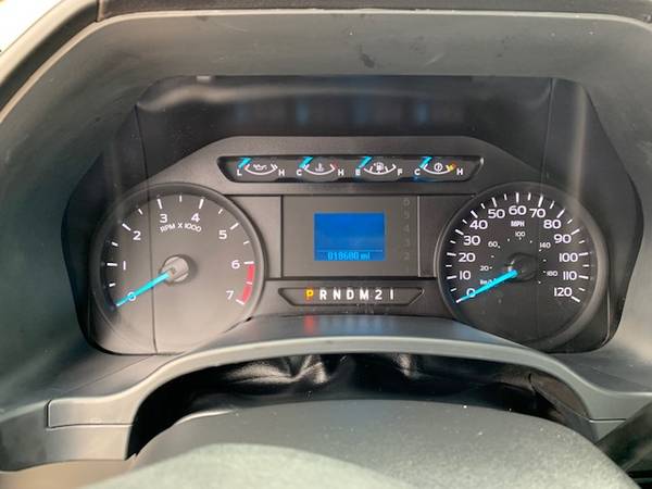 2019 Ford F350 4X4 Flat bed! LOW MILES! - cars & trucks - by dealer... for sale in Jerome, ID – photo 10