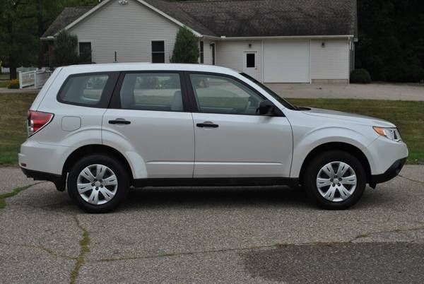 2010 FORESTER 4DR WAGON AWD CRUISE CONTROL A/C GREAT GAS MILEAGE for sale in Flushing, MI – photo 7