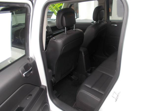 2015 Jeep Patriot High Altitude 4x4 - Heated Leather / Sunroof for sale in Coventry, RI – photo 17