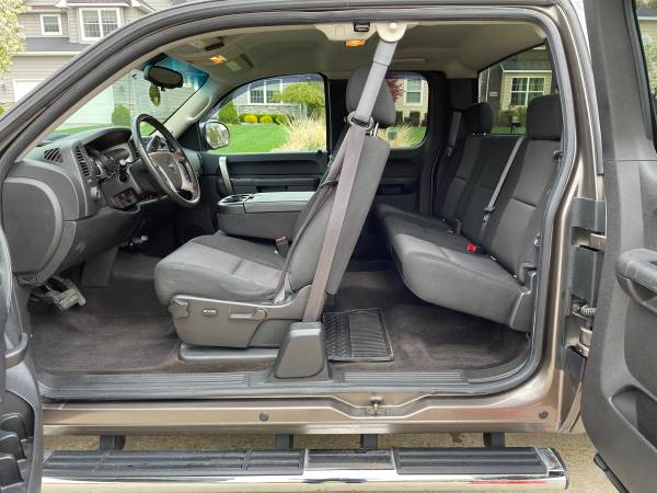 2012 GMC Sierra SLE Extended Cab 5 3 V8 2WD - - by for sale in Avon, OH – photo 9