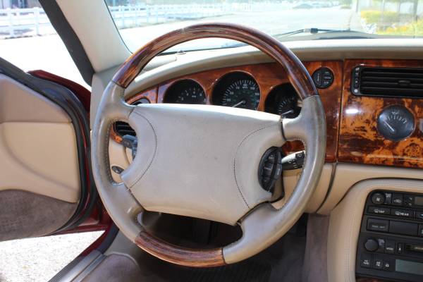 2000 JAGUAR XK8 CONVERTIBLE 2D V8. WE FINANCE ANYONE OAD ! for sale in North Hollywood, CA – photo 13