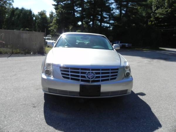 2010 CADILLAC DTS for sale in Granby, MA – photo 2