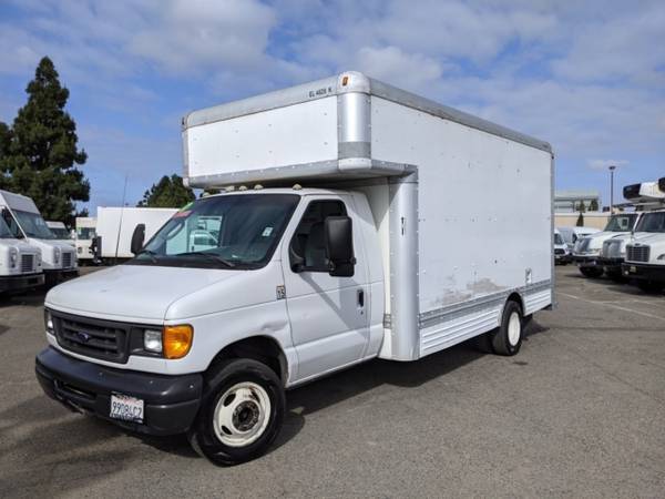 2006 Ford Econoline Commercial Cutaway 14FT Box Truck with Loading for sale in Fountain Valley, CA – photo 3