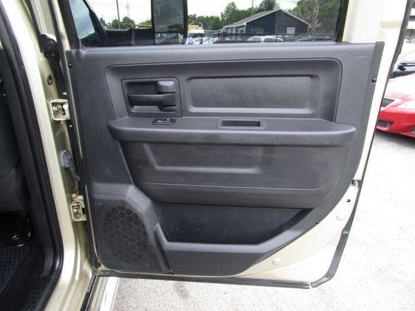 2011 RAM 2500 ST Crew Cab LWB 4WD BUY HERE / PAY HERE !! for sale in TAMPA, FL – photo 18