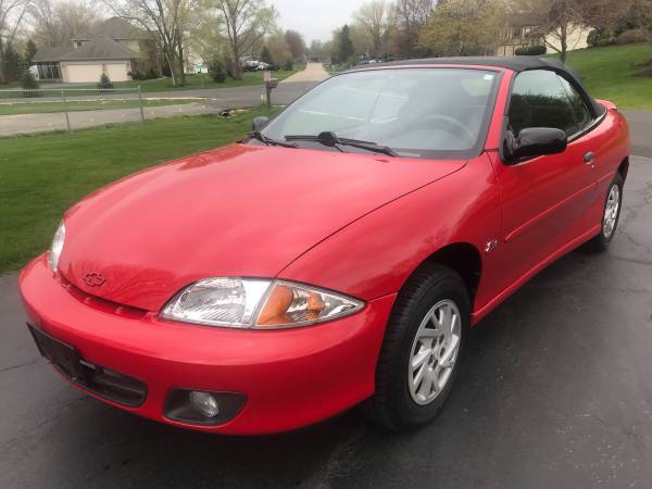 Sold 2000 Chevy Cavalier Z24 Convertible (Low miles) - cars & for sale in Elgin, IL – photo 10