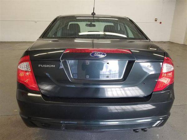 2010 Ford Fusion 4dr Sdn SE FWD -EASY FINANCING AVAILABLE for sale in Bridgeport, CT – photo 5