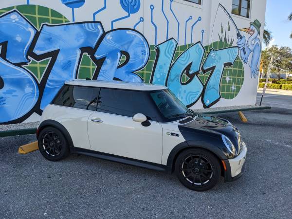 Mini Cooper S R53 - A lot of new parts and tires! - cars & trucks -... for sale in Boca Raton, FL