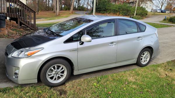 2010 Toyota Prius - cars & trucks - by owner - vehicle automotive sale for sale in Maryville, TN – photo 2