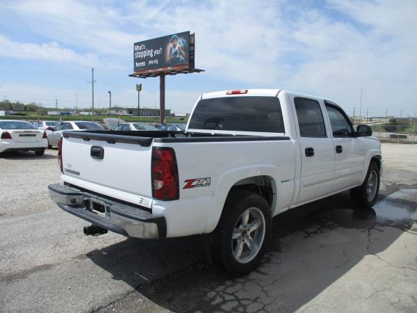 07 Chevy Silverado Crew 4x4 as low as 3000 down and 99 a week ! for sale in Oak Grove, MO – photo 5