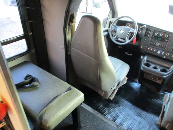 2008 Chevrolet Express Commercial Cutaway ENCLOSED UTILITY, REAR for sale in south amboy, NJ – photo 19