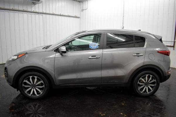2017 Kia Sportage EX AWD - cars & trucks - by dealer - vehicle... for sale in Marne, MI – photo 6