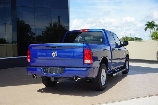 2018 Ram 1500 Express pickup New Holland Blue for sale in New Smyrna Beach, FL – photo 7