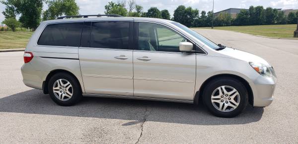 2007 Honda Odyssey EX - cars & trucks - by owner - vehicle... for sale in Frankfort, KY – photo 2