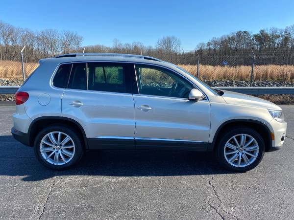 2013 Volkswagen Tiguan 4 AWD for sale in Rockville, District Of Columbia – photo 4