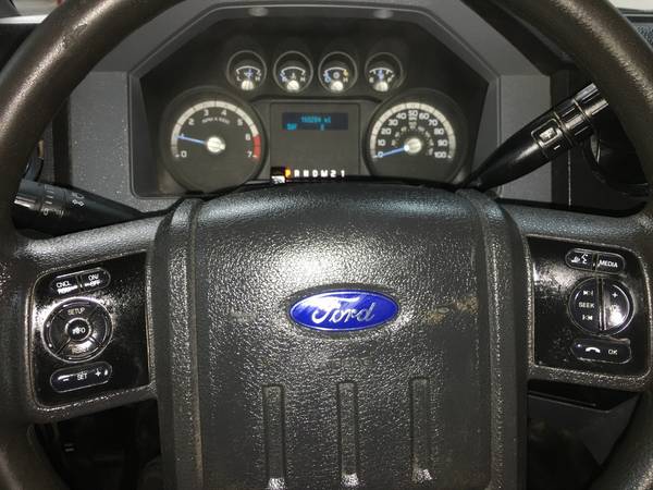 2013 Ford F-350 XL Crew Cab 6 8L V8 Service Contractor Pickup Truck for sale in Arlington, IA – photo 19
