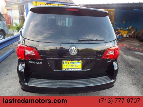 2011 Volkswagen Routan 4dr Wgn SE 100% IN-HOUSE FINANCING - BUY HERE... for sale in Houston, TX – photo 7