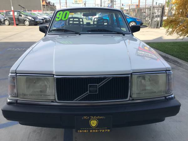 1990 VOLVO / 240DL / WHITE / SUPER CLEAN / LOW MILEAGE / MUST SEE -... for sale in Los Angeles, CA – photo 9