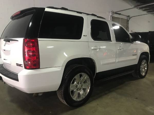 2007 GMC Yukon SLT - cars & trucks - by dealer - vehicle automotive... for sale in Springfield, MO – photo 3