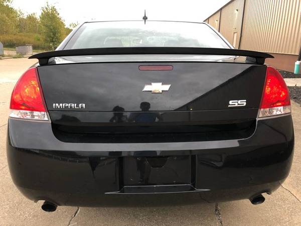 2006 Chevrolet Impala SS - 89,000 miles - V8 for sale in Uniontown , OH – photo 4