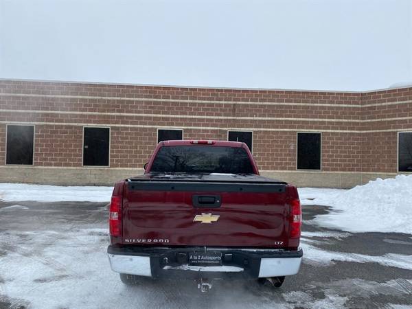 2007 Chevrolet Silverado 1500 LTZ : 4WD LOW MILES SUNROOF for sale in Madison, WI – photo 12