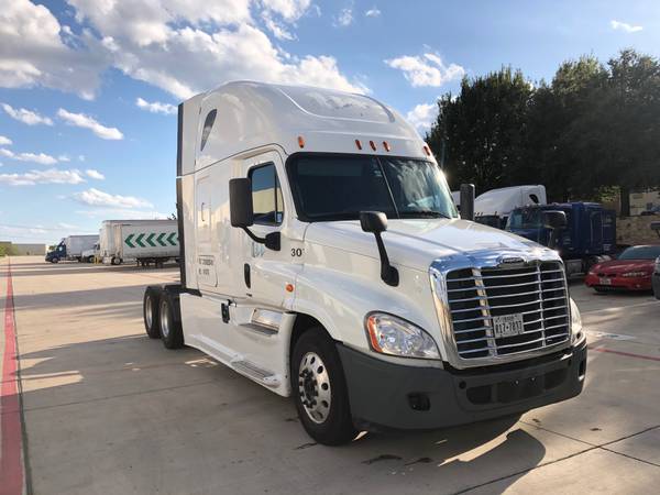 2015 FREIGHTLINER CASCADIA for sale in GRAPEVINE, TX – photo 3