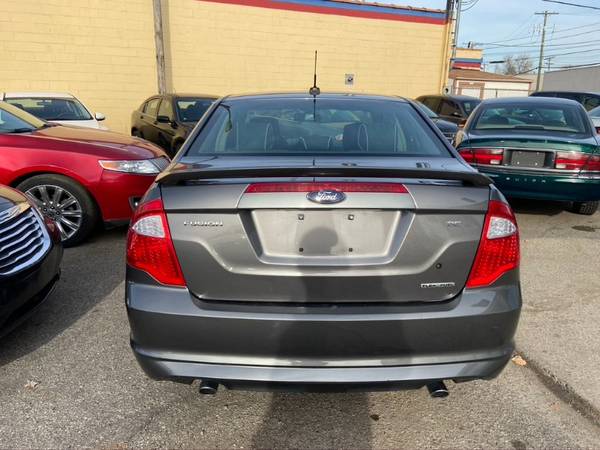 2011 Ford Fusion V6 SE - cars & trucks - by dealer - vehicle... for sale in Eastpointe, MI – photo 6