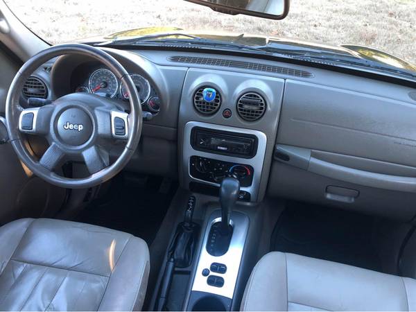 2006 Jeep Liberty 4x4 - cars & trucks - by owner - vehicle... for sale in Pelion, SC – photo 6
