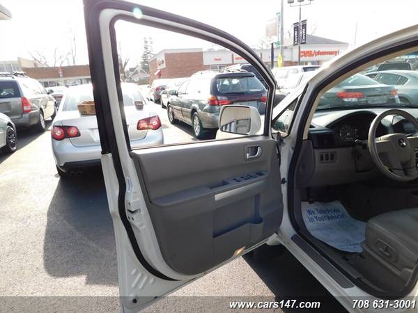 2007 Mitsubishi Endeavor SE - cars & trucks - by dealer - vehicle... for sale in Midlothian, IL – photo 13