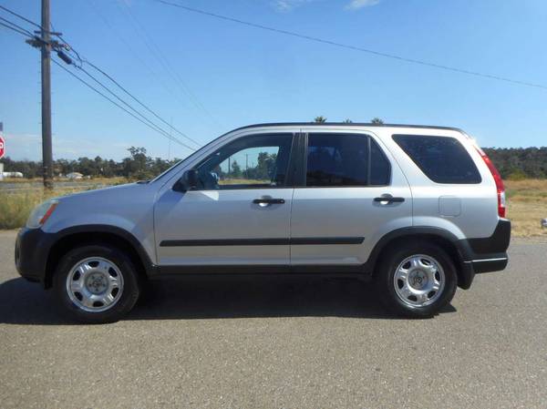 2005 HONDA CRV ALL WHEEL DRIVE WITH ONLY 145,000 MILES for sale in Anderson, CA