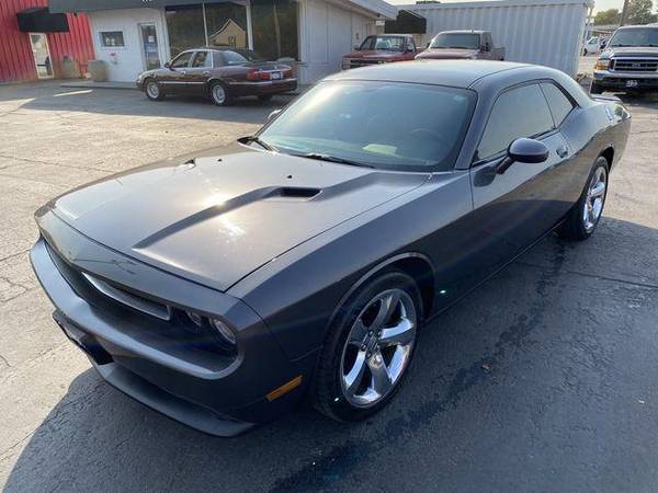2014 Dodge Challenger SXT Plus Coupe 2D Family Owned! Financing! -... for sale in Fremont, NE – photo 4
