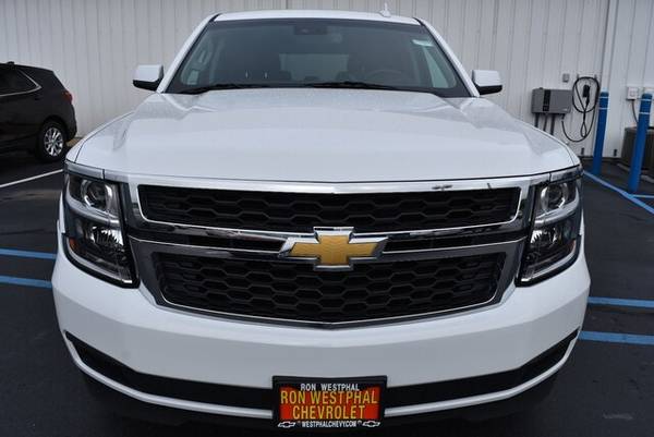 2019 Chevy *Chevrolet* *Tahoe* LT suv Summit White for sale in Oswego, IL – photo 7