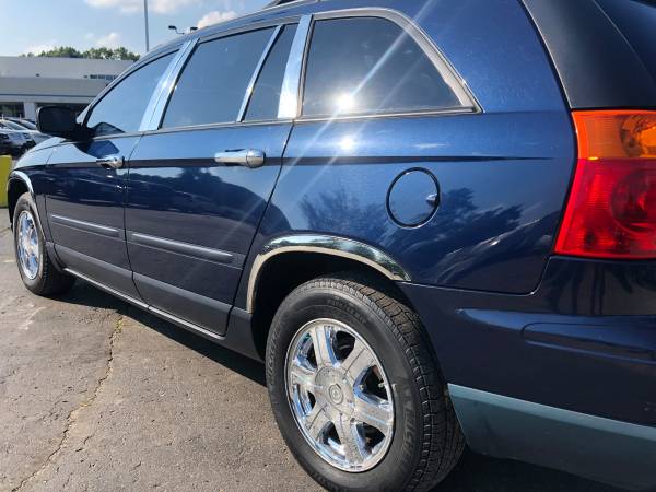 Low Miles! 2006 Chrysler Pacifica! Clean Carfax! Loaded! for sale in Ortonville, MI – photo 10